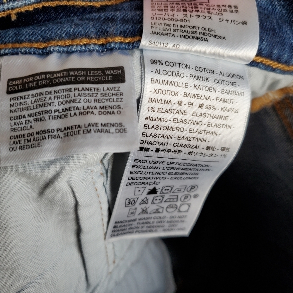 Levi's 501 Crop in Charleston Vision size 26 NWT - Picture 6 of 8
